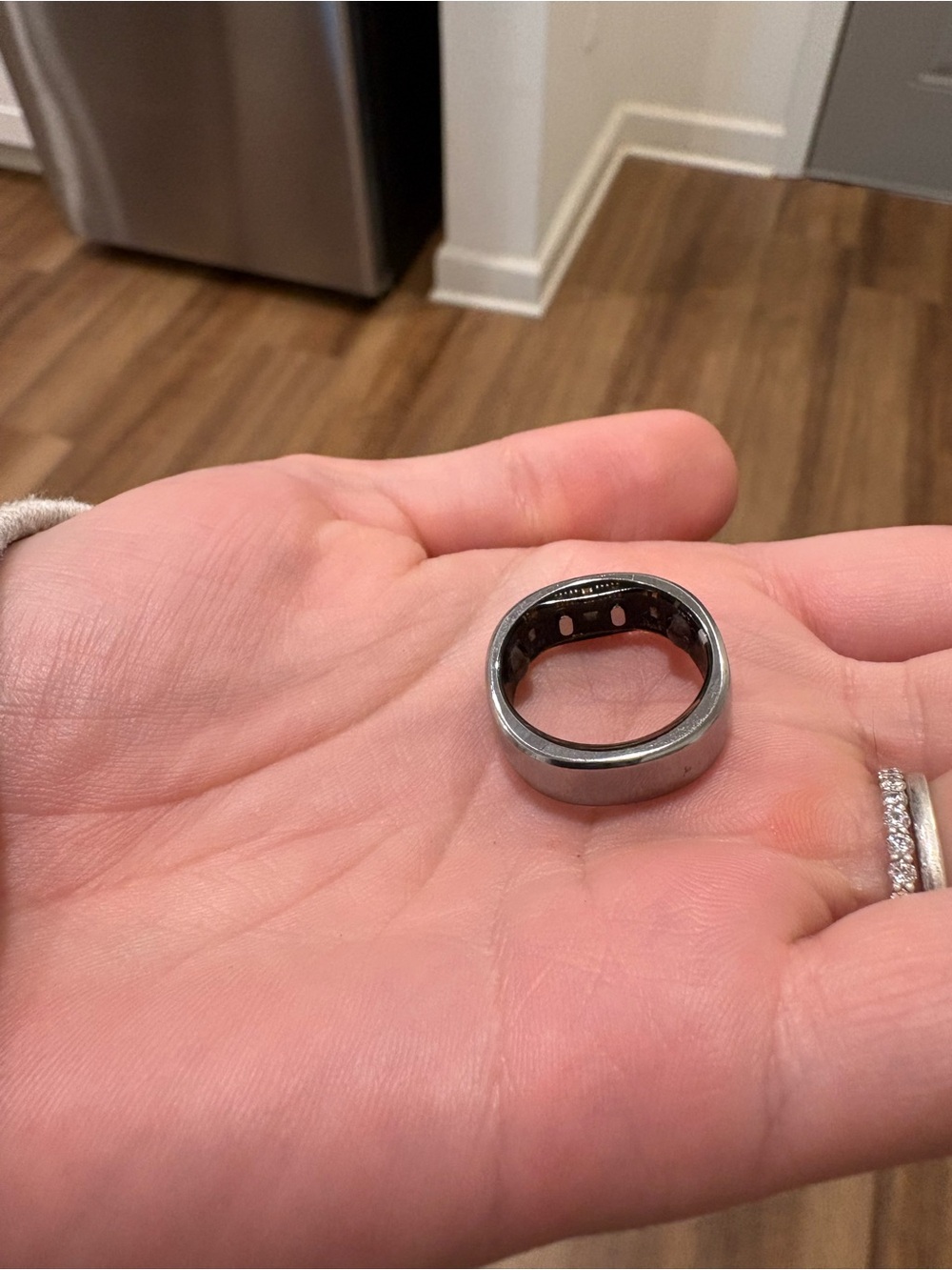 Size 7 Silver RingConn Gen2 Smart Ring